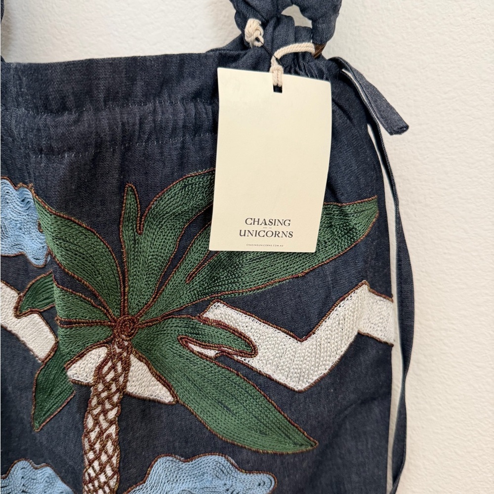 New Chasing Unicorns night palm Denim bag with Embroidery - Picture 6 of 12